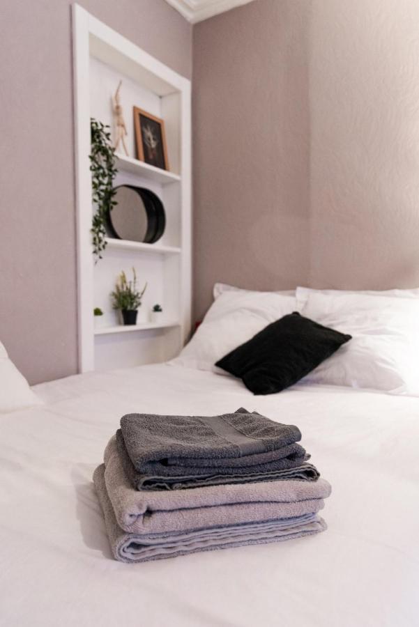 Agreable Studio En Plein Coeur De Quimper Apartamento Exterior foto